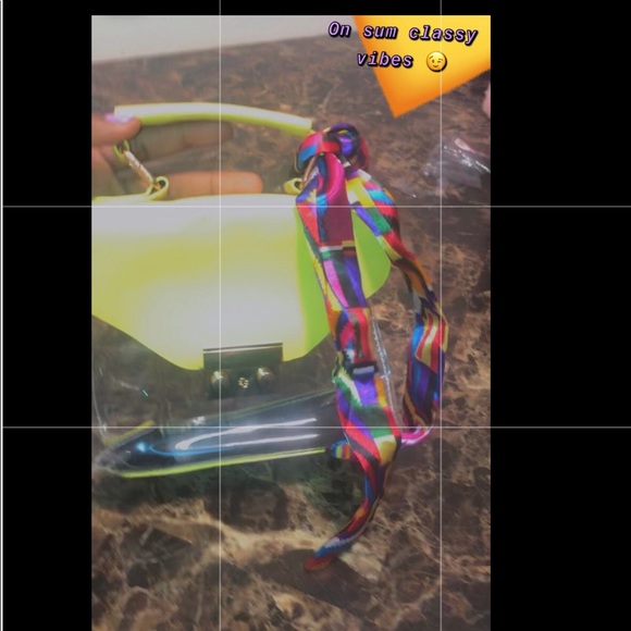 Purse - Picture 1 of 1